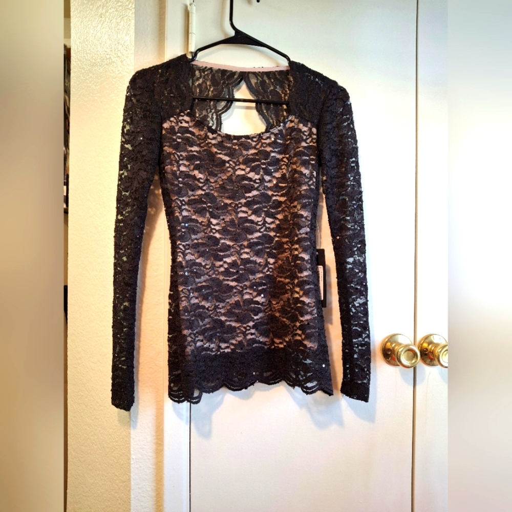 🎉3/$10🎉 Boston Proper Black lace sequence sheer top xxs NWT